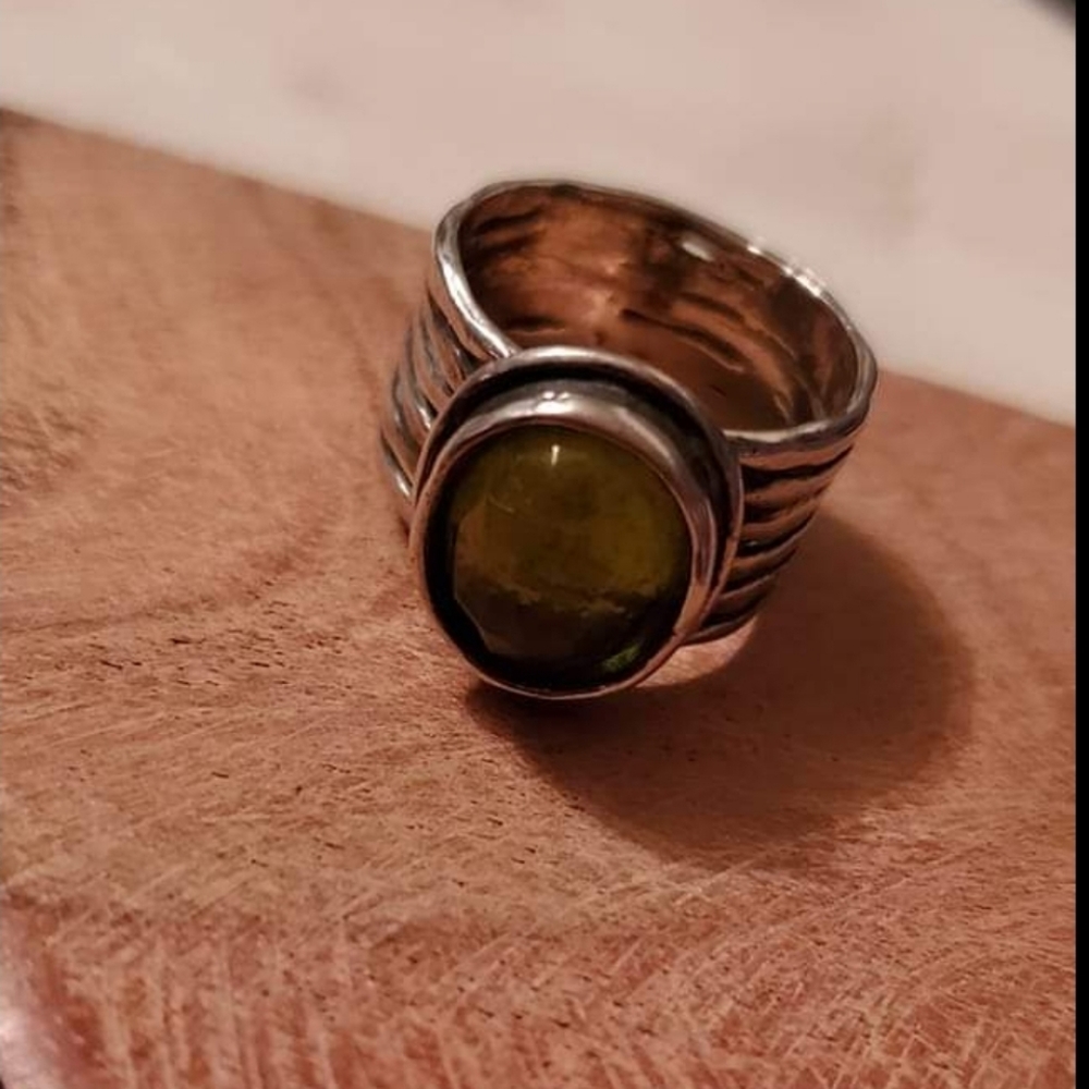 Silpada Green Quartz & .925 sterling silver ring size 7
